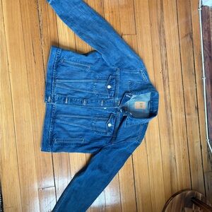 Gap Women’s Blue Denim Jacket